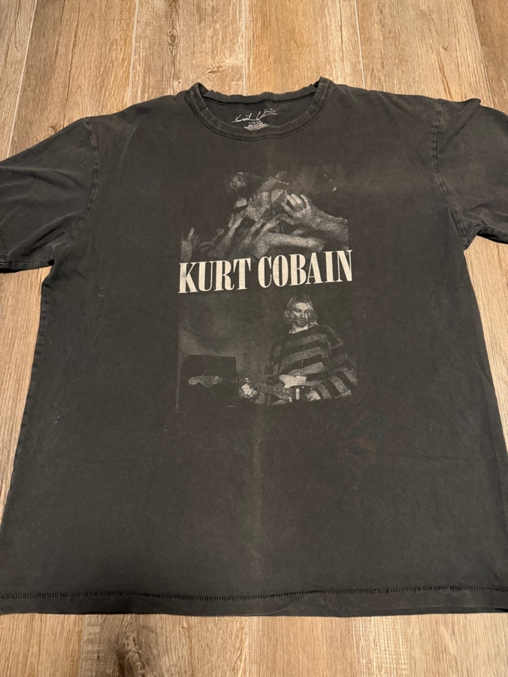 Kurt Cobain Vintage Style Graphic Short-Sleeve Tee